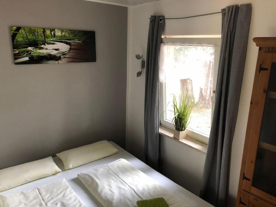 Gemuetlicher Bungalow In Cottbus - Sielow Экстерьер фото